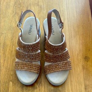 Vaneli Women's Brown Sandals